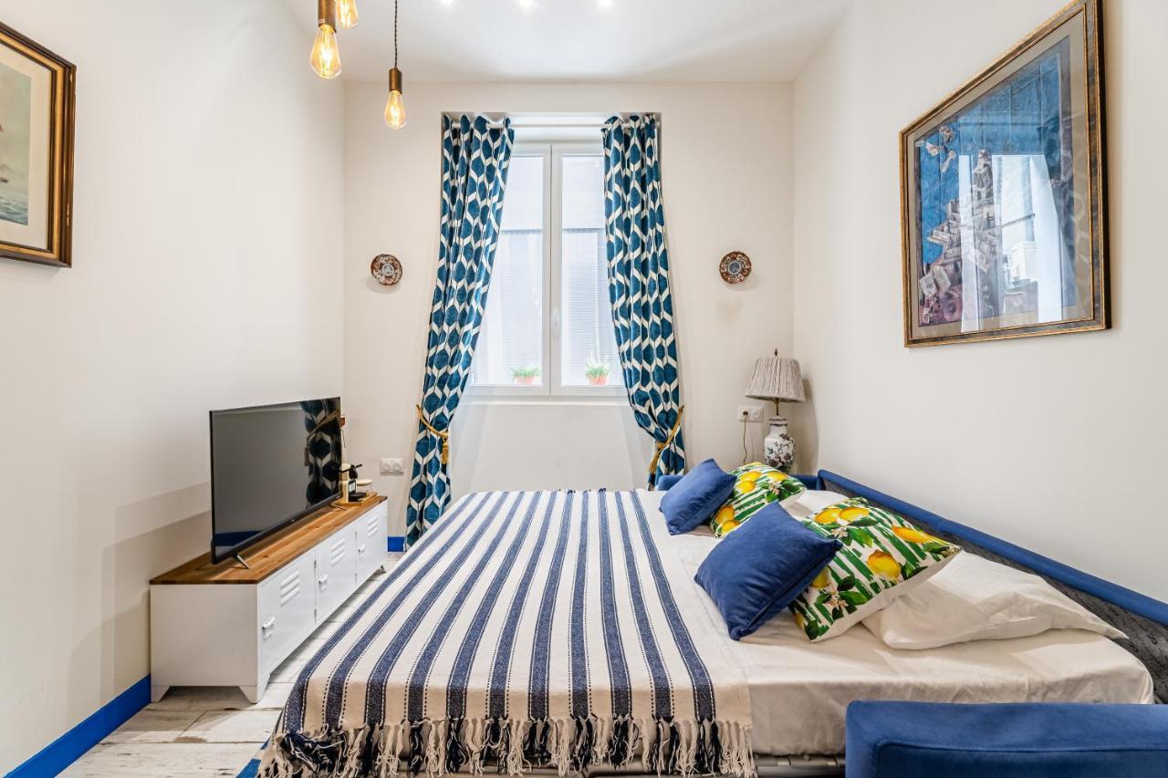 Studio Travel 24M2, 120M Vieux-Port ,Clim , Wifi ,Acces Autonome Avec Code Marselha Exterior foto